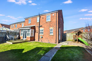 Photo 1- click for photo gallery